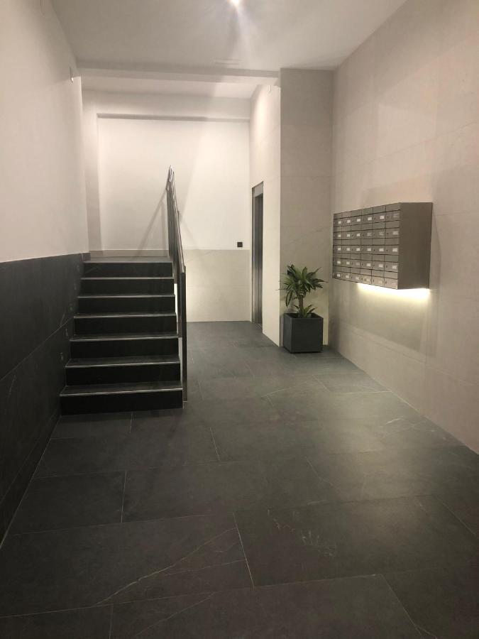 Apartamento En La Playa Malvarrosa Valencia Luaran gambar