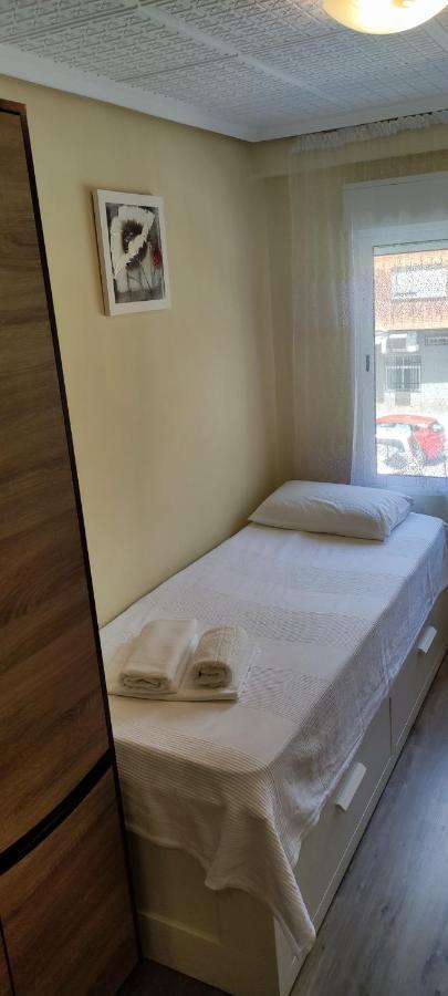 Apartamento En La Playa Malvarrosa Valencia Luaran gambar