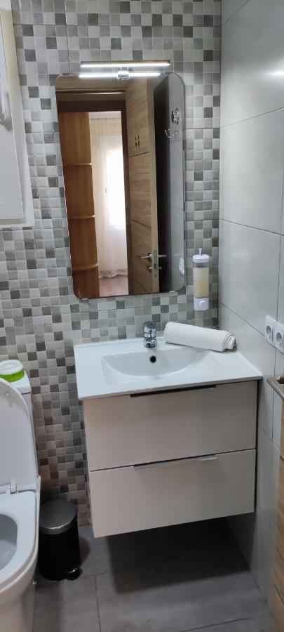 Apartamento En La Playa Malvarrosa Valencia Luaran gambar